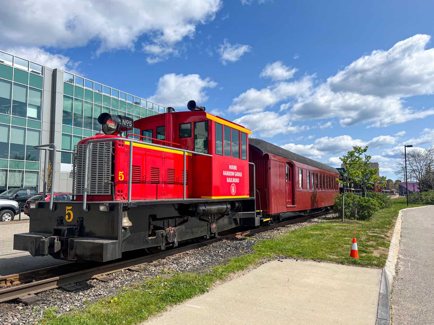 Maine Narrow Gauge Railroad