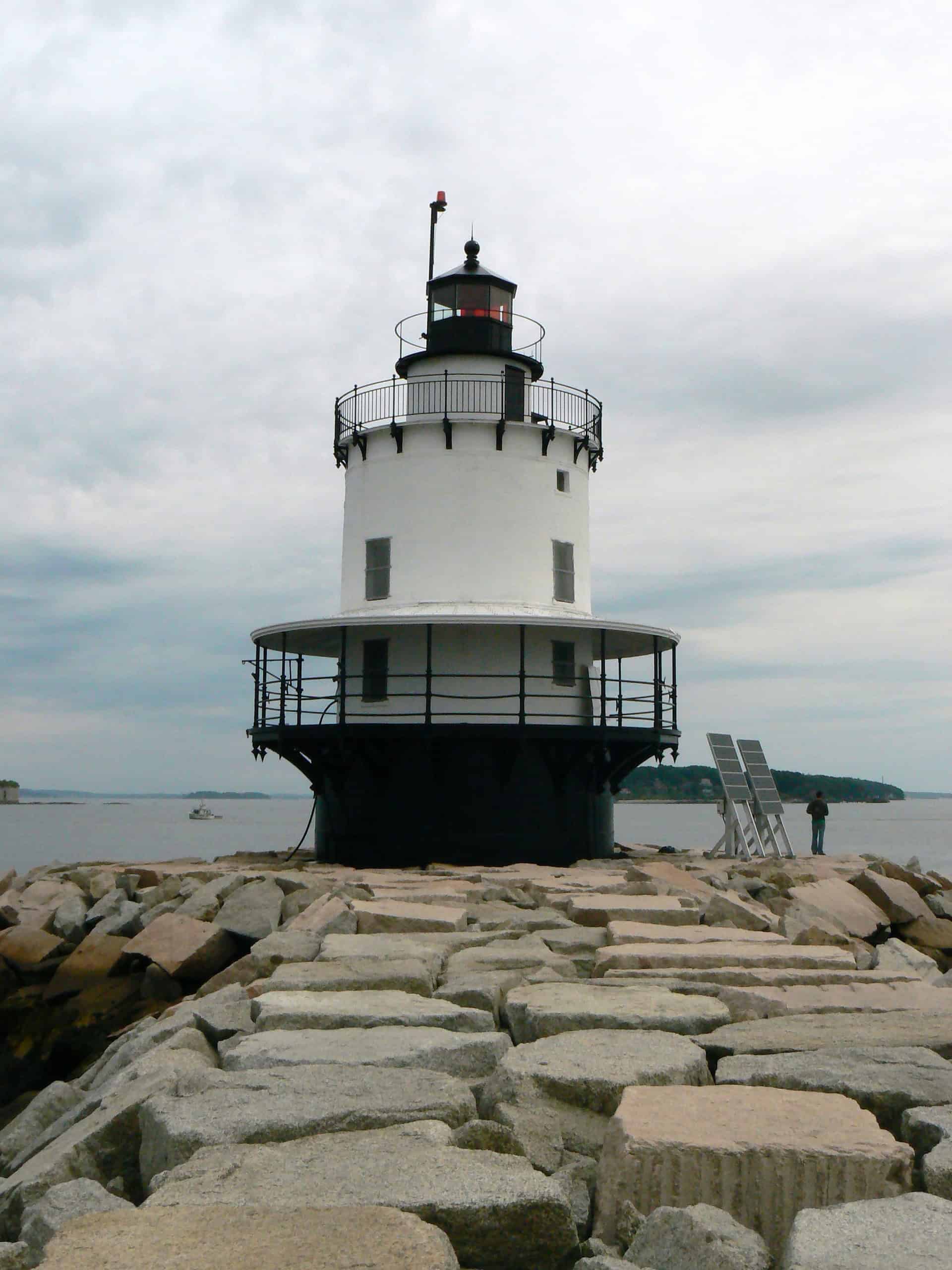 Spring Point Ledge Lighthouse (photo: Linda Gillotti)