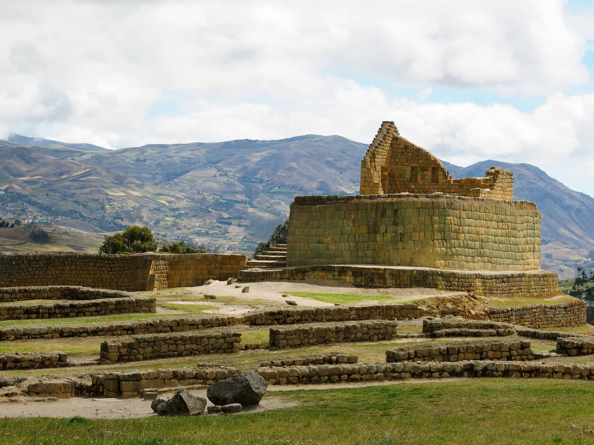 Temple of the Sun at Ingapirca ruins in Ecuador (photo: rchphoto, licensed through iStock by Getty Images)