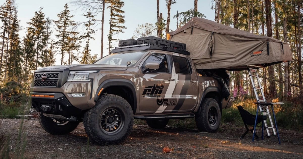 Prinsu rack with rooftop tent