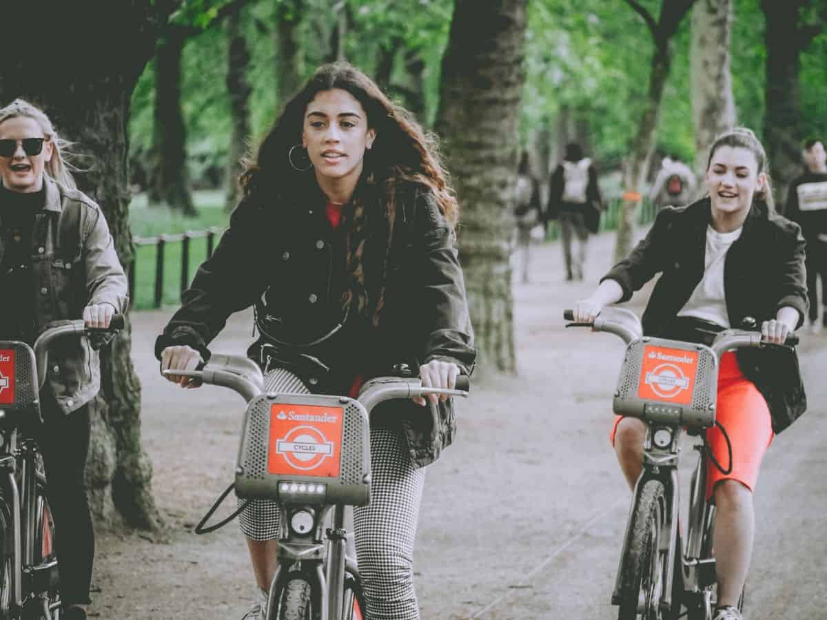 Women cycling through London's city center. (photo: Sharad Sreenivas)