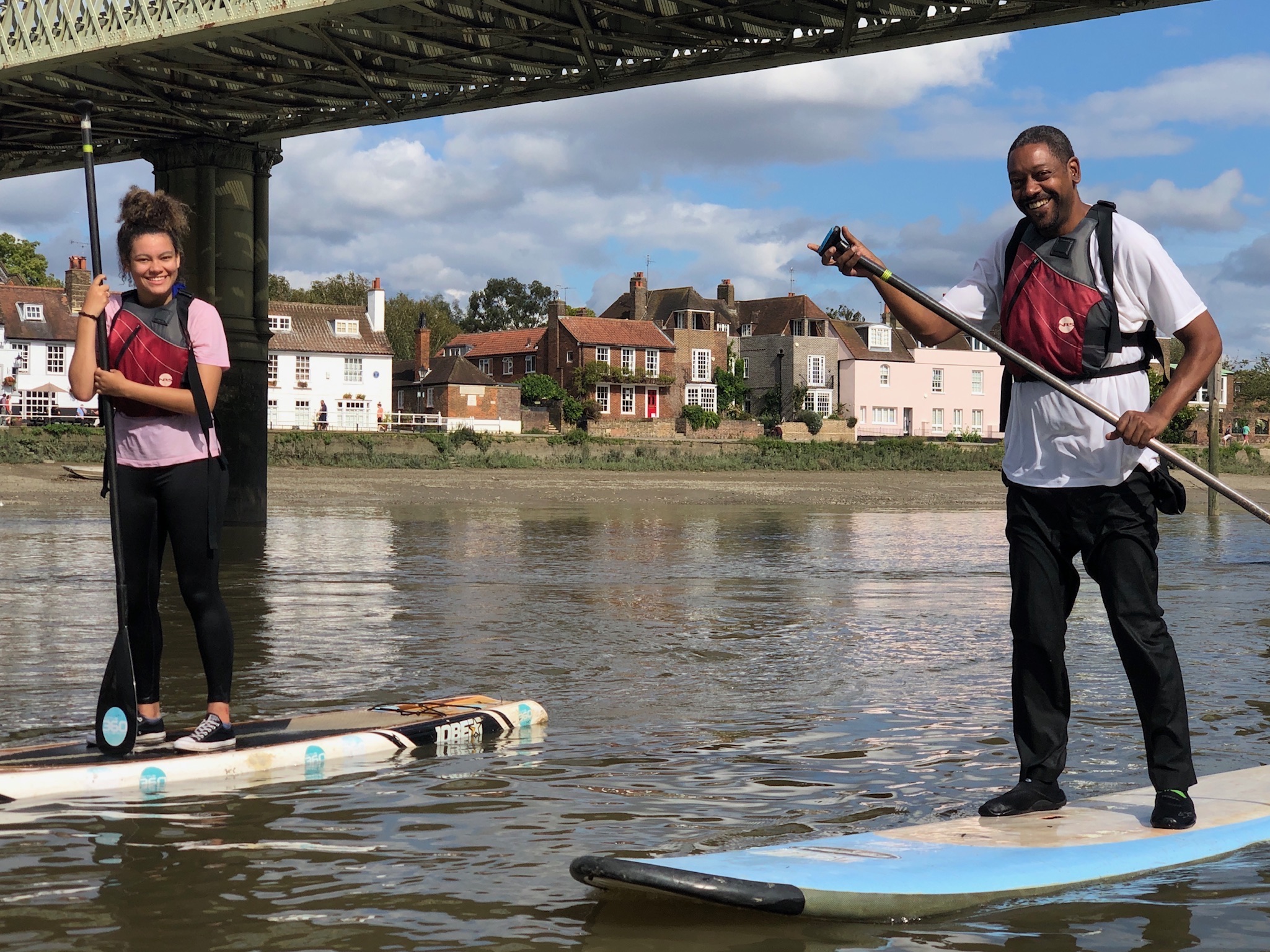 Paddleboarding is one of the best outdoor activites in London. This photo was taken under Kew Bridge.  (photo: Active 360)