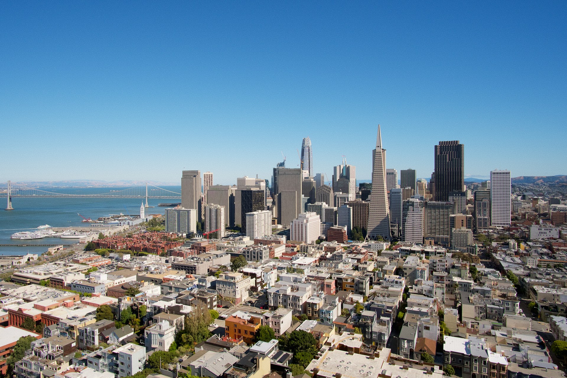 San Francisco is a popular choice for people relocating to the U.S. (photo: Shen Pan)