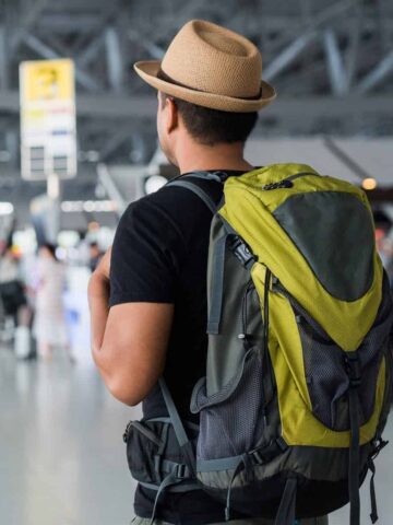 Backpacker in Thailand (photo: Nopphon Pattanasri).