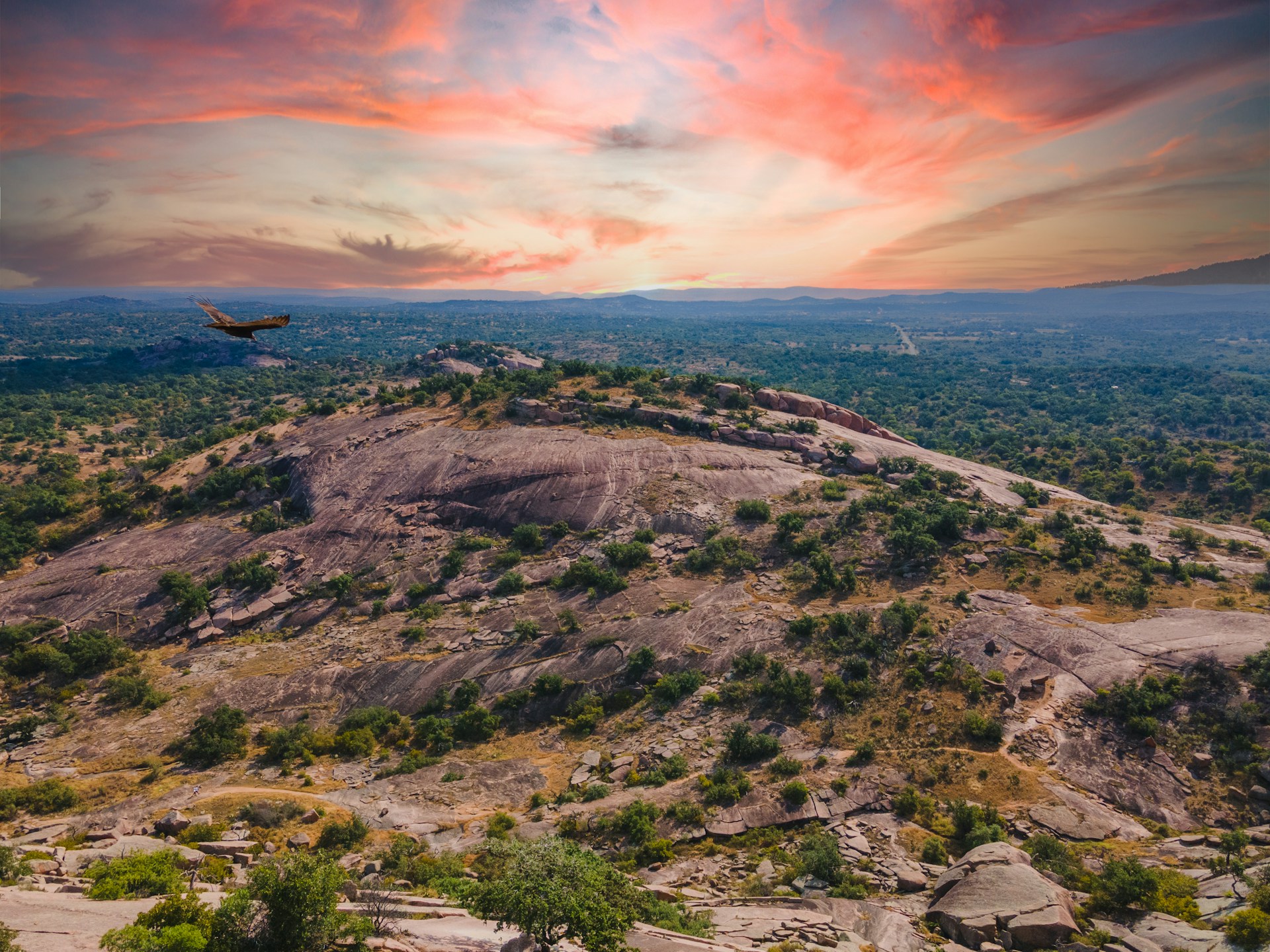 Hiking Enchanted Rock offers a families a way to spend time outdoors while on vacation in Fredericksburg (photo: J. Amill Santiago).