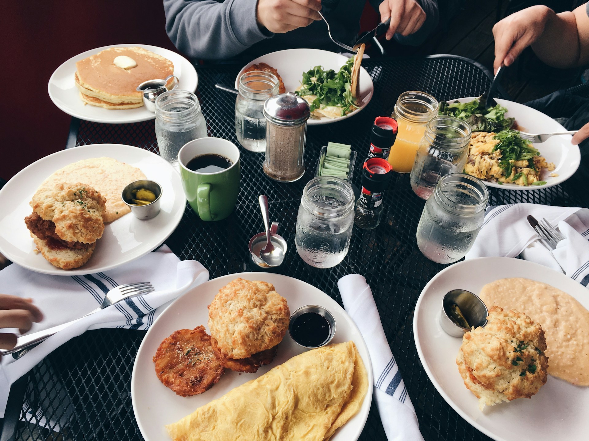 Breakfast at Buttermilk Kitchen (photo: Jennifer Kim).