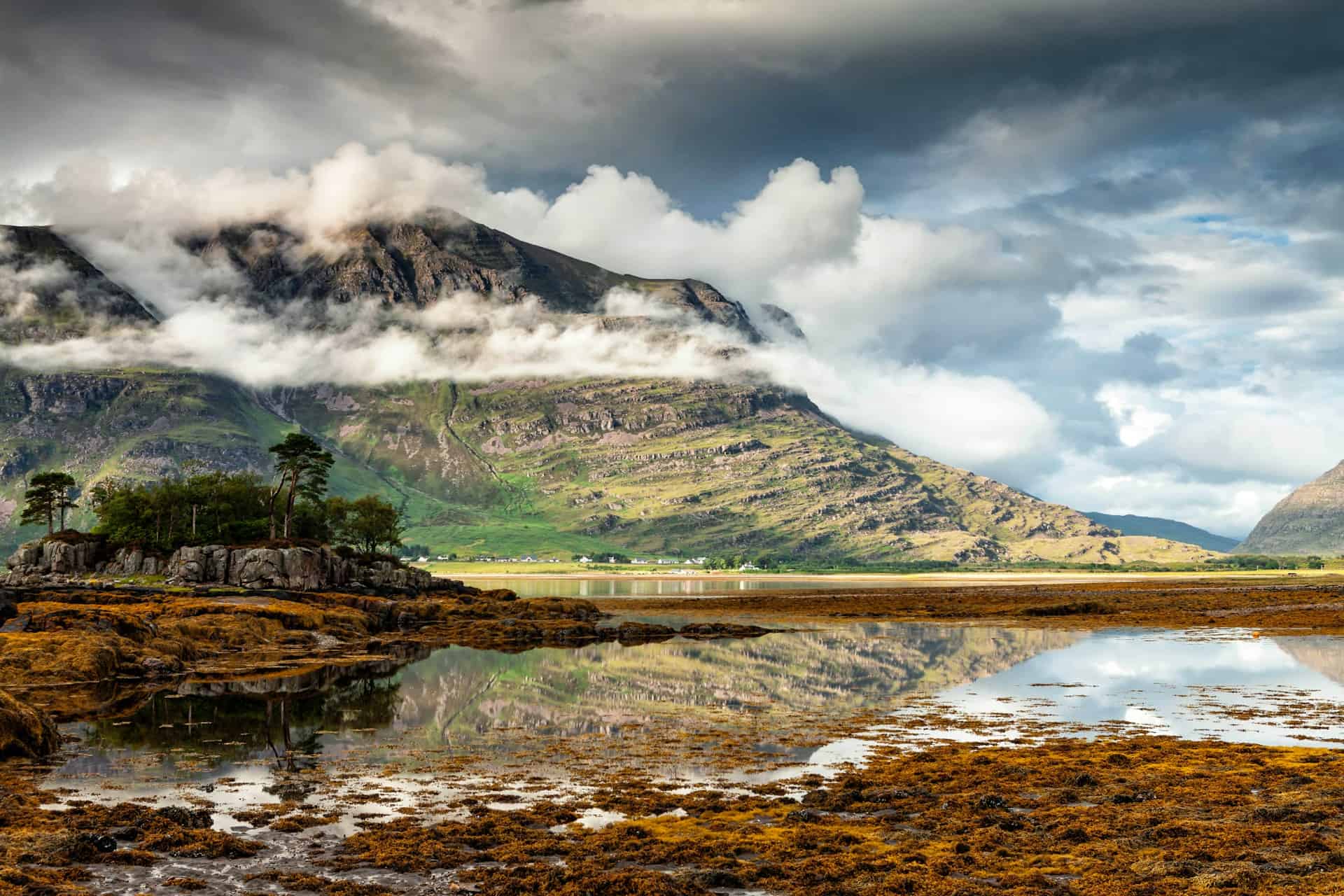 Loch Torridon in the Scottish Highlands (photo: Martin Bennie, Unsplash).