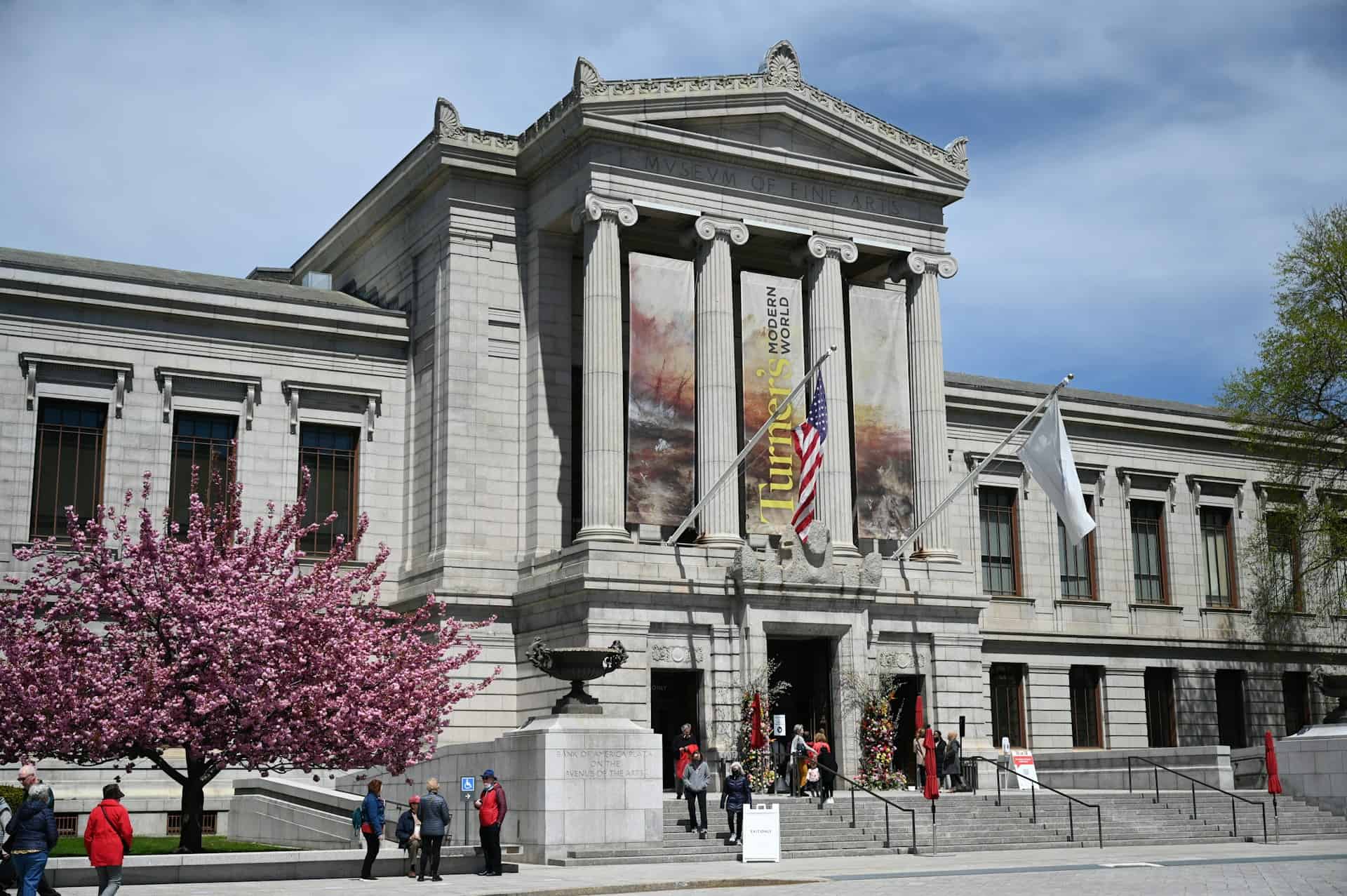 The Museum of Fine Arts in Boston (photo: Herry Sutanto, Unsplash).