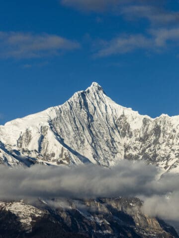 Meili Snow Mountain in Yunnan, China (photo: iStock).