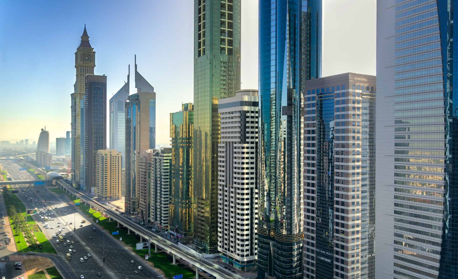 Sheikh Zayed Road (photo: Kent Tupas). Sheikh Zayed Road (photo: Kent Tupas).