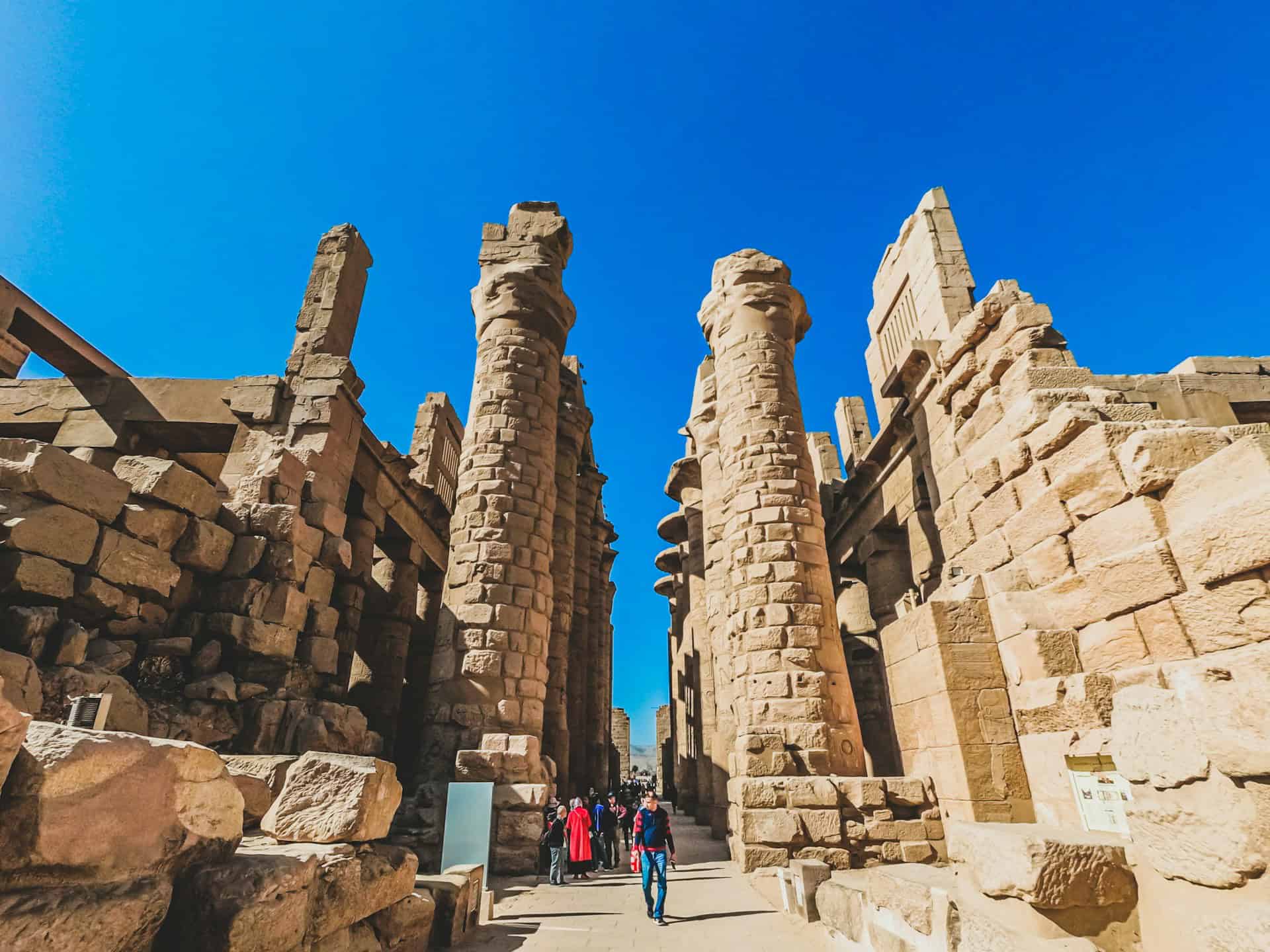 Karnak Temple, Egypt (photo: Sean Wang, Unsplash).