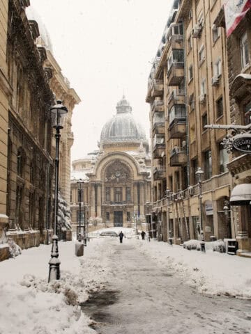 Snowy Bucharest (photo: iStock).