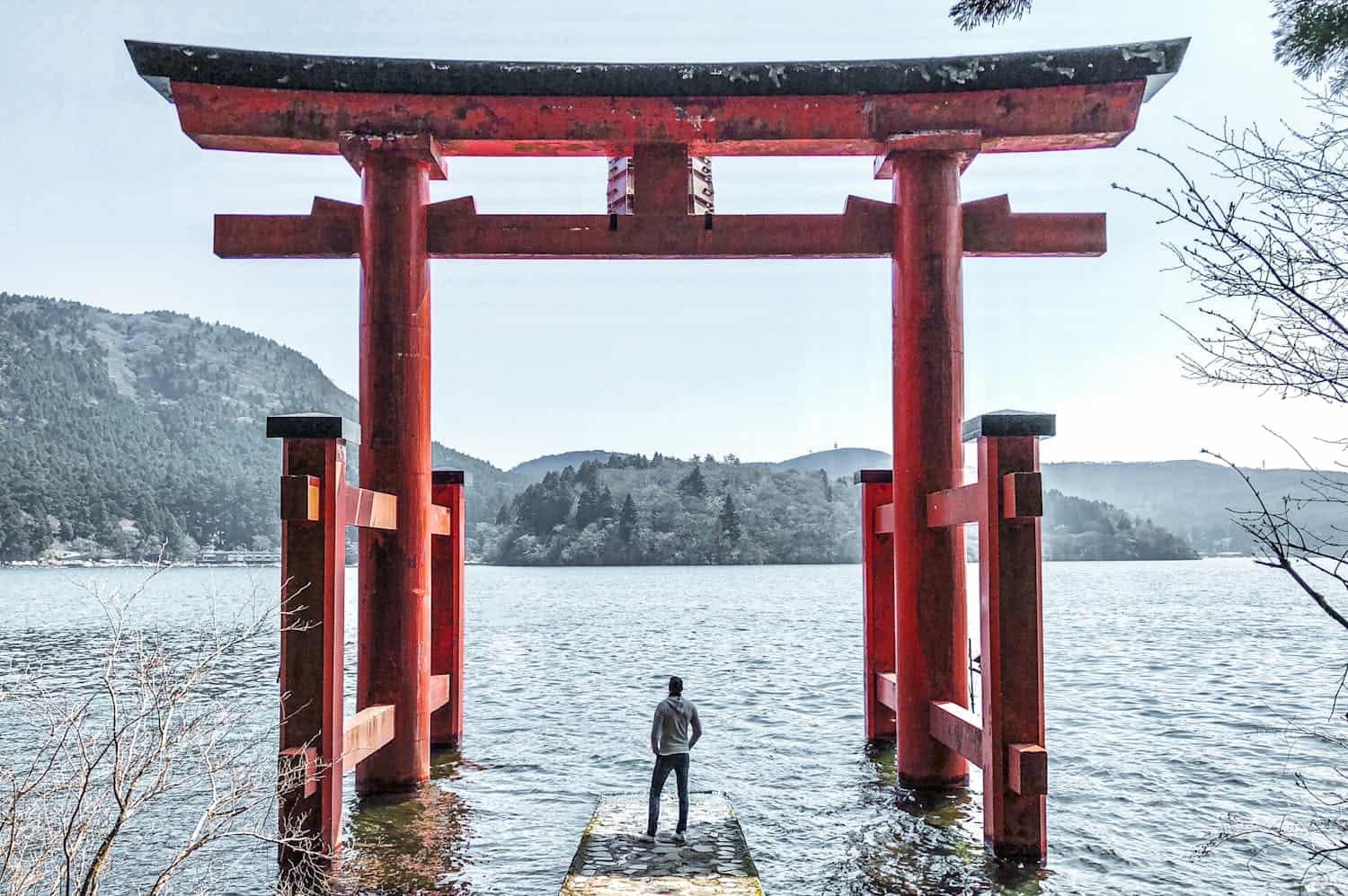 Hakone Shrine, Japan (photo: DJ, Pexels).