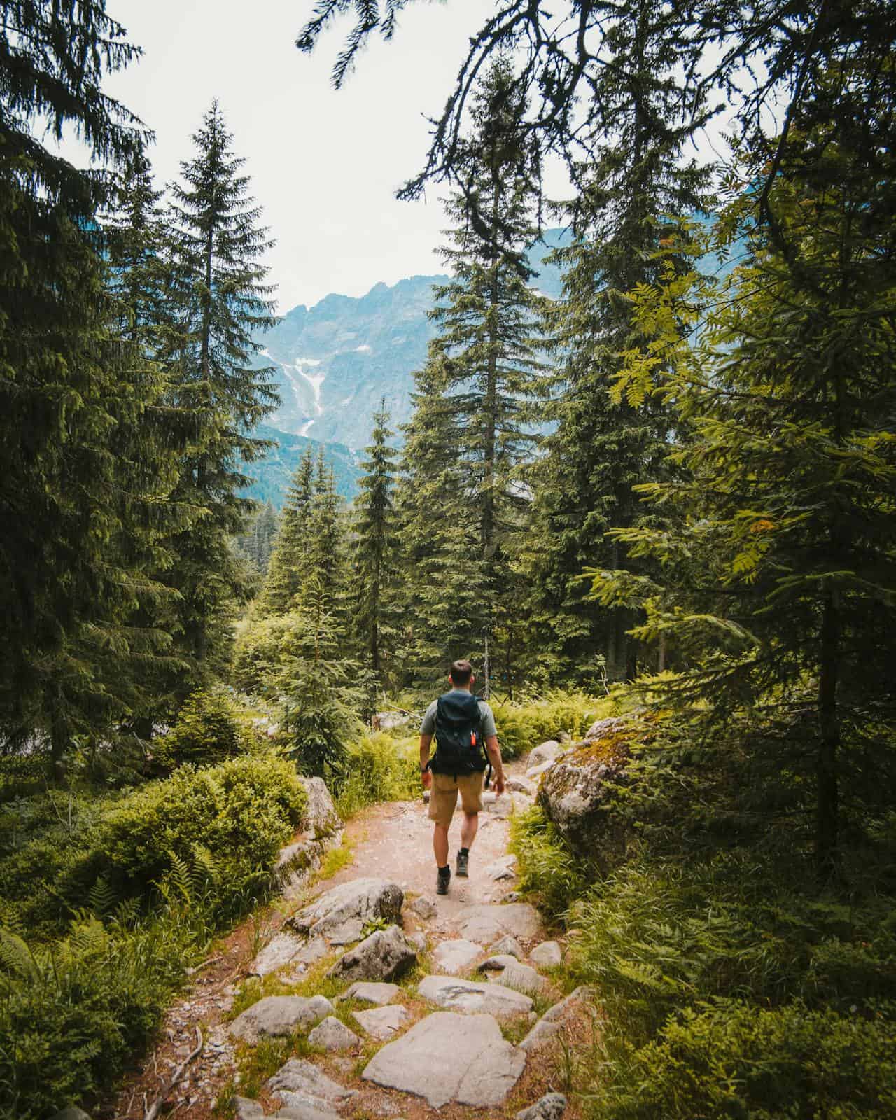 Backpacking in the Tatra Mountains (photo: Pexels).