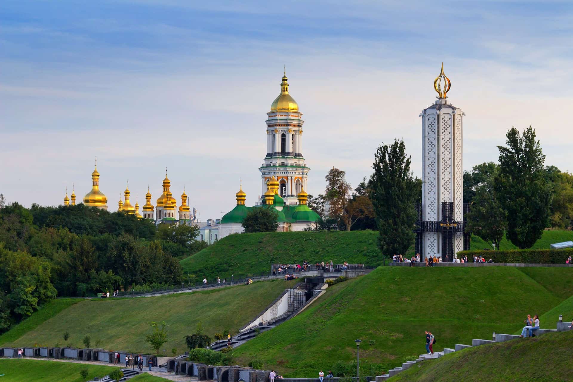 Pecherskyi is recommended in most Kyiv travel guides (photo: Eugene, Unsplash).